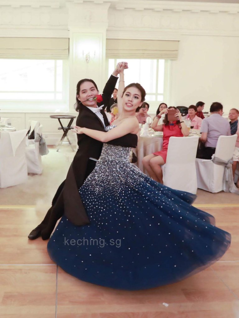 straits room wedding review