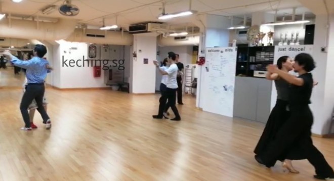 couple things to do in singapore